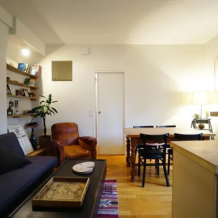 Charming Apartment In Belleville Apartment Paris