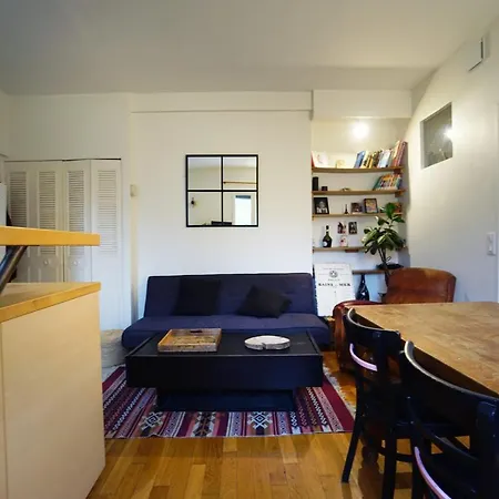 Apartment Charming Apartment In Belleville Paris
